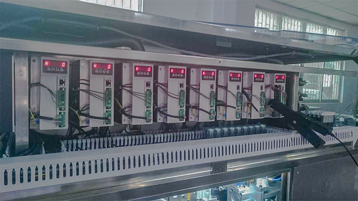 數(shù)控機床-3-3.jpg 數(shù)控機床-3-3.jpg